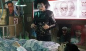 Sắc đẹp dối trá và 'nhân vật' không có trong kịch bản