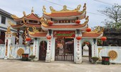 Xây lò mổ đầu nguồn nước, cạnh chùa cổ