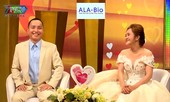 Khi 'chuyện kín' thành trò mua vui