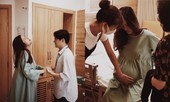 Đông Nhi chia sẻ bộ ảnh 'vượt cạn' xúc động, tiết lộ quá trình khó khăn khi sinh con gái