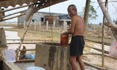 Xóm nghèo 12 ngày đêm trong lũ