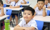 Bị cấm, giáo viên vẫn giao bài tập về nhà