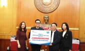 Cô gái Hà Lan tiếp tục chung tay cùng chính phủ đẩy lùi Covid-19