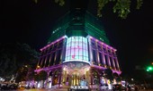 Hàng loạt tòa nhà thắp sáng màu hồng hưởng ứng chiến dịch truyền thông phòng chống ung thư vú