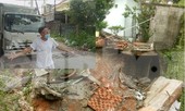 Dự án cống thoát nước dừng giữa chừng, nước lớn làm sập nhà dân
