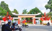Đường phố Cần Thơ rợp bóng cờ hoa chào mừng Đại hội Đảng