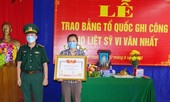 Trao bằng Tổ quốc ghi công cho chiến sỹ hy sinh khi ngăn chặn tội phạm ma túy ở biên giới