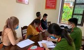 Hai vợ chồng cùng bạn thuế khách sạn “bay lắc” giữa mùa dịch