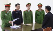 Khởi tố kẻ chiếm đoạt hàng cứu trợ lũ lụt