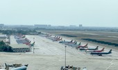 Máy bay 'đắp chiếu' la liệt tại sân bay Nội Bài và Tân Sơn Nhất