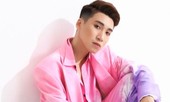 Huy Cung đón tuổi mới bằng bộ ảnh “hường phấn”, làm vlog tặng fan nhân dịp sinh nhật