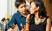 Yêu con sếp to, trai trẻ luôn bị 'soi' vì nghi ngờ lợi dụng để thăng tiến