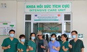 Bác gái BN 17 ra viện sau nhiều lần 'thập tử nhất sinh' vì COVID-19