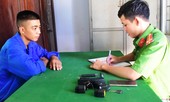 Điên cuồng bắn súng điện vào công an sau khi trộm xe Exciter