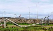 Hơn 400 cột điện đổ la liệt ở Huế: Chủ tịch tỉnh yêu cầu kiểm tra chất lượng