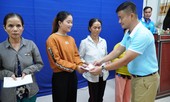 Tranh thủ từng phút, sẻ chia với từng hoàn cảnh khó khăn