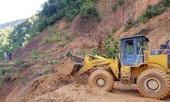 Sạt lở vùi lấp hơn 50 người ở Quảng Nam: Gia đình Bí thư Đảng ủy xã mất liên lạc
