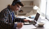 Hệ thống bị lỗi khi thi online, cả nghìn học sinh phẫn nộ vì phải thi lại