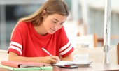Mách bạn “kỹ thuật” đơn giản để bài viết tiếng Anh “xịn xò” hơn: Danh từ hóa