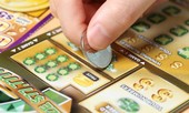 May mắn hết phần người khác: Mua xổ số lần nào cũng trúng, lần chót trúng luôn độc đắc