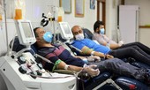 THẾ GIỚI 24H: Huyết tương bệnh nhân COVID-19 ‘đắt khách' ở chợ đen
