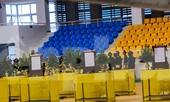 'Ngủ đi con, ngày mốt quê mình hết bão, cha mẹ đưa con về nhà'