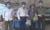 Cụ ông 89 tuổi mang gạo, rau và 20.000 đồng ủng hộ chống COVID-19 ở khu cách ly Hà Tĩnh