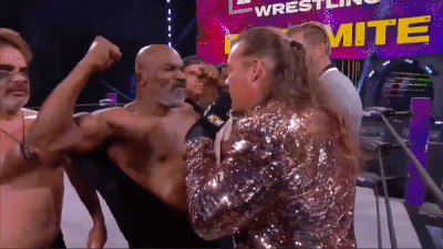 Nhà vô địch Tyson Fury nhận lời thách đấu với Mike Tyson