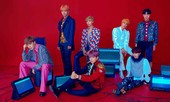 Ngoài BTS ra, chắc không ai dám mặc những trang phục “kì dị” này đâu nhỉ!