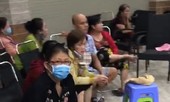 Đột kích sòng bạc trực tuyến trong khu dân cư, bắt giữ hàng chục người