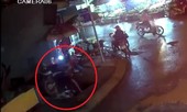 Xe máy lọt hố sâu không rào chắn trên đường đang thi công ở Sài Gòn, một người bị thương