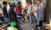 Bị cướp giật túi xách, người phụ nữ ngã xuống đường trọng thương