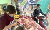 Siêu thị vắng khách, tiểu thương 'chợ cóc' ế ẩm sau 2 ngày cách ly