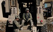 Bất chấp bị xua đuổi, quân Mỹ tuyên bố sẽ ở lại Iraq mãi mãi