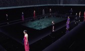 Người mẫu diễn không khán giả, show bị hủy giữa đại dịch Covid-19