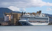 Australia điều tra vụ tàu du lịch cho khách lên bờ khiến 600 người mắc COVID-19