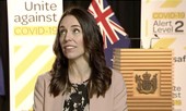 Động đất khi đang phỏng vấn, nữ Thủ tướng New Zealand vẫn tỉnh bơ