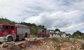 Xe quân sự chở pháo hoa phát nổ kinh hoàng, 9 người thương vong