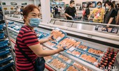 WHO trấn an: Chưa có bằng chứng COVID-19 lây qua thực phẩm đông lạnh