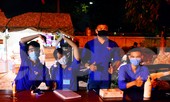 ‘Trắng đêm, xuyên ngày’ hỗ trợ các chốt chặn ở Đà Nẵng