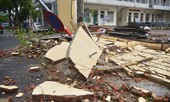 Đà Nẵng ngổn ngang sau bão Molave