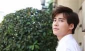 Trong thế giới fangirl: Có một chàng trai tôi muốn yêu thương cả đời - Lý Dịch Phong