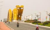 Đường phố, bãi biển Đà Nẵng vắng bóng trong ngày đầu 'cách ly toàn xã hội'