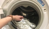 Ở nhà quá rảnh? Cho cả tủ giày “đi spa” với 6 bước cực đơn giản!
