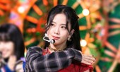 Mặc đồ hiện đại diễn “Lovesick Girls” nhưng Jisoo lại được khen đẹp như mỹ nhân cổ trang