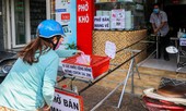 Ròng rọc tự chế và các chiêu độc lạ giữ an toàn chủ quán lẫn khách mùa dịch