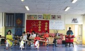 Đón Tết muộn ở ngoại ô Paris