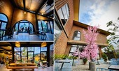 Ngôi nhà kết hợp quán cafe đẹp lạ nhờ nghệ thuật xếp gạch gây mê