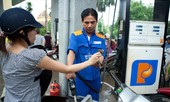 Giá xăng RON95 giảm xuống dưới 15.000 đồng/lít
