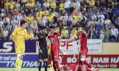 VFF hứa chấn chỉnh công tác trọng tài V-League